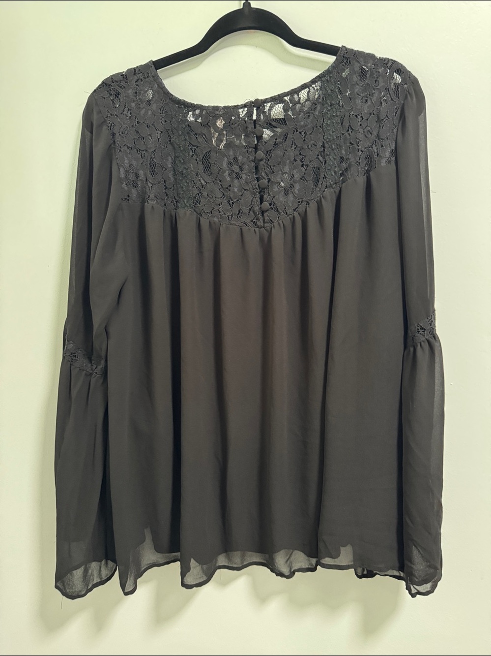 Torrid Black Lace Yoke Long-Sleeve Chiffon Tunic - Picture 8 of 10
